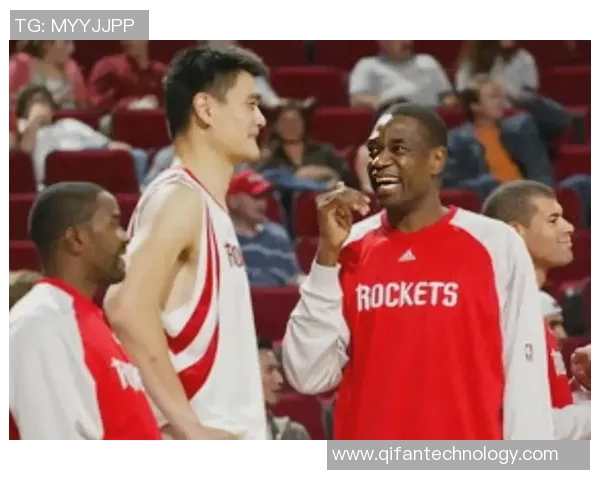 姚明受伤后队友们如何调整战术迎接挑战与机遇