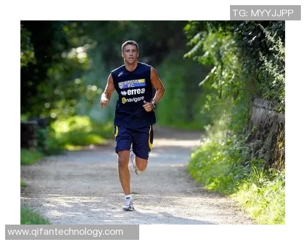 西班牙足球传奇老将的辉煌岁月与不朽传奇 西班牙足球传奇老将的辉煌岁月与不朽传奇