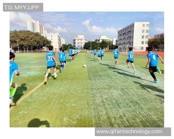 昌都足球明星盘点及其在中国足球历史中的影响与成就分析 昌都足球明星盘点及其在中国足球历史中的影响与成就分析