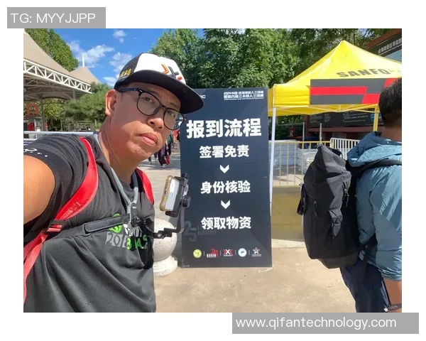 铁人三项挑战全面考验游泳自行车和跑步的极限耐力与技巧